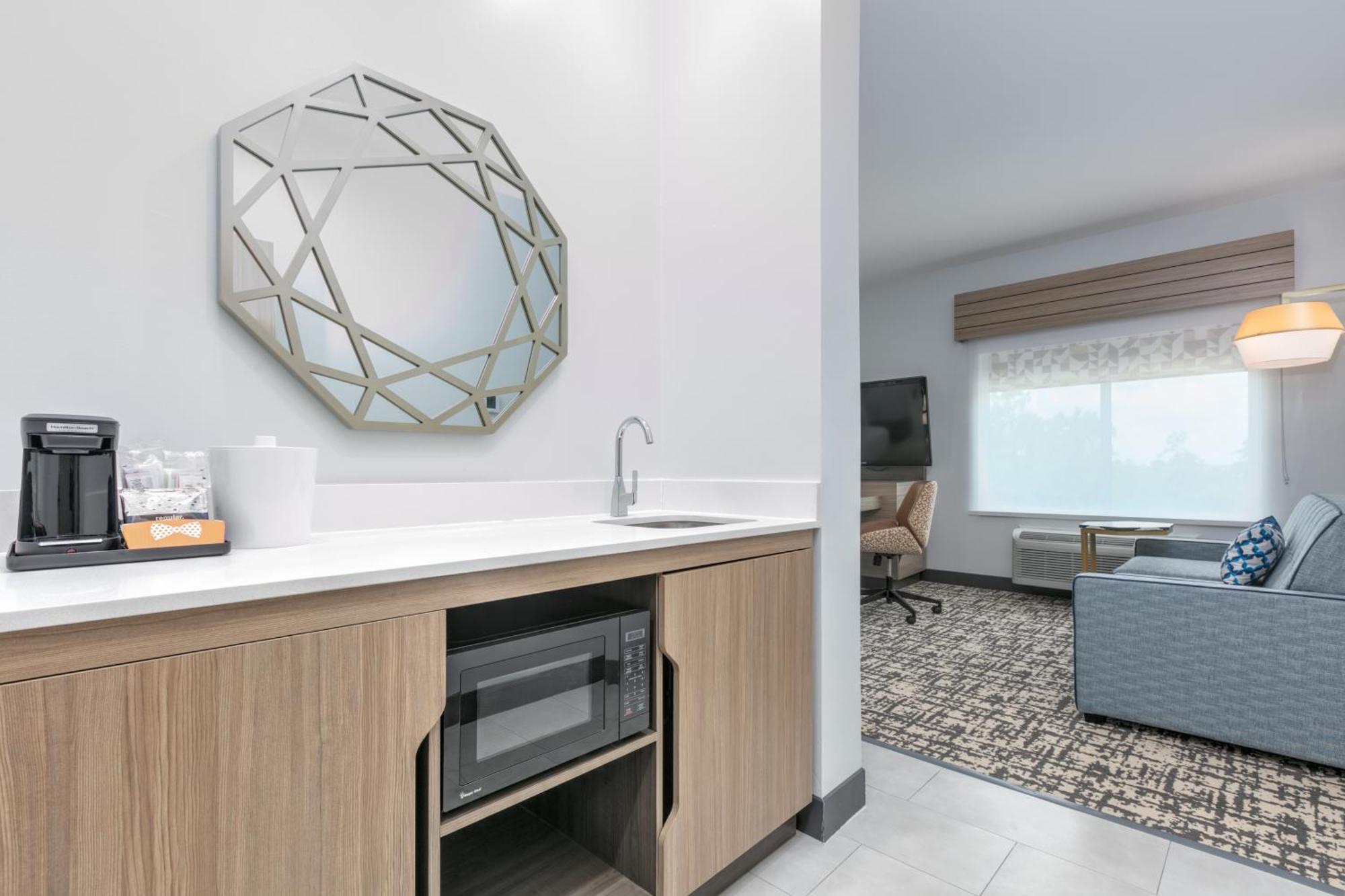 Hampton Inn & Suites By Hilton Shenandoah דה וודלנדס מראה חיצוני תמונה